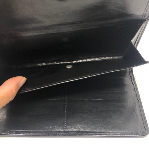Authentic Louis Vuitton Épi Long Wallet - Picture 10 of 13